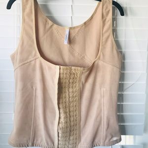 Shapewear vest 6 row